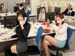 Này, đứng dậy và làm tình với tôi đi!