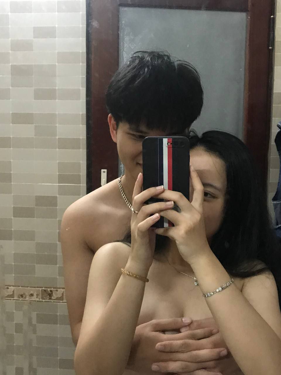 đưa em gái lên đồi cao phang cho lãng mạng
